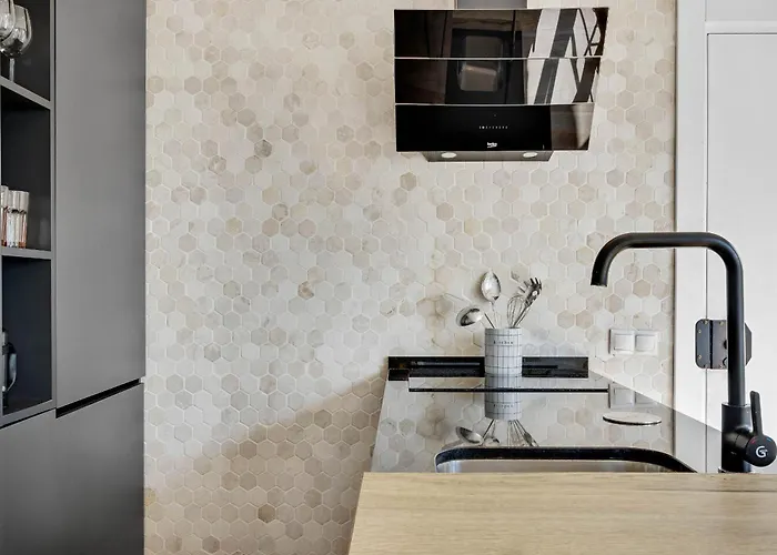 Casa Leopoldo - La Roca *