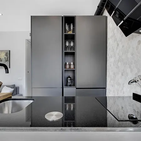 Apartament Casa Leopoldo - La Roca *